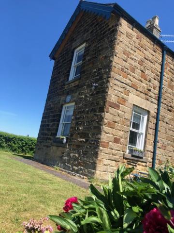 Hassop Station Apartment On The Monsal Trail Bakewell Exterior photo
